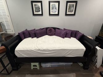 Black Wood Daybed Frame with Mattress