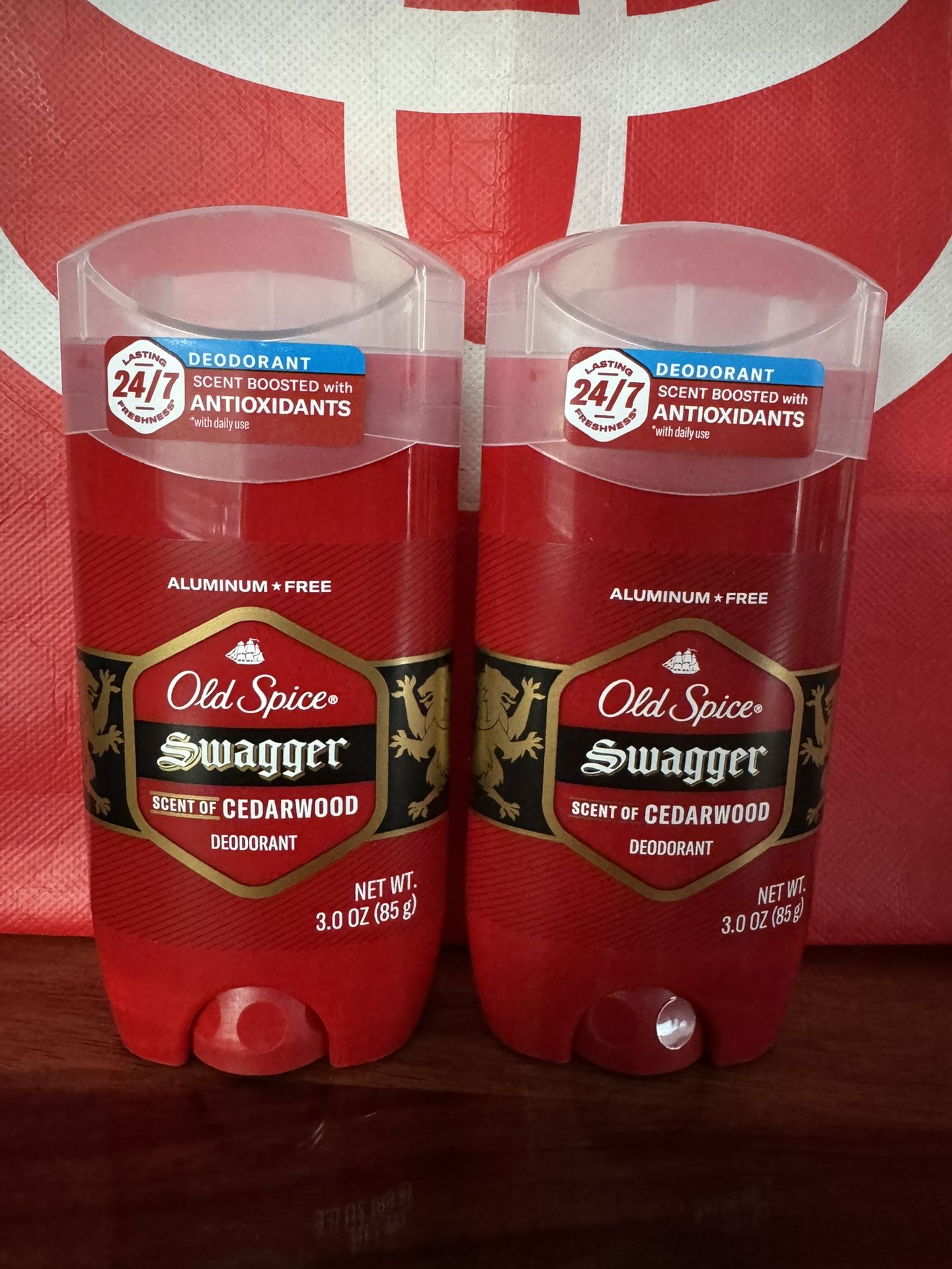 Old Spice Swagger Deodorant - Scent of Cedarwood