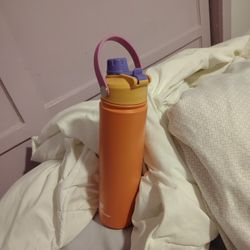 Insulated Water Bottle – Brand New Never Used