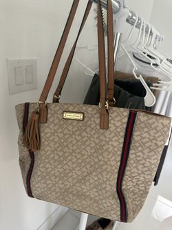Tommy Hilfiger Purse