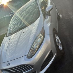2016 Ford Fiesta 