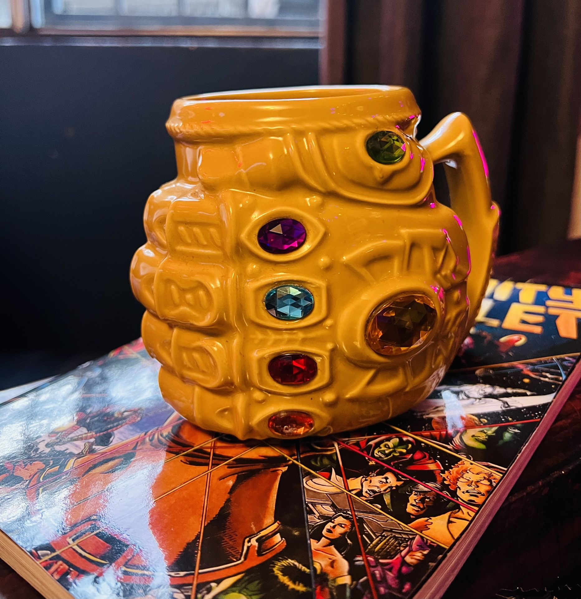 Gauntlet Mug/ Comic Book