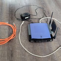 Lynksys WRT300N Router