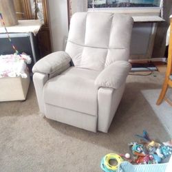 Recliner 