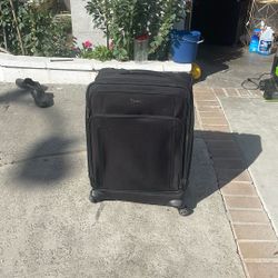 Suitcase 