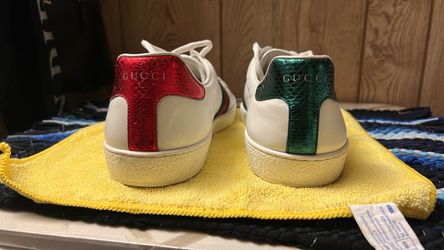 Gucci  used good condition obo
