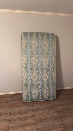 Twin MATTRESS