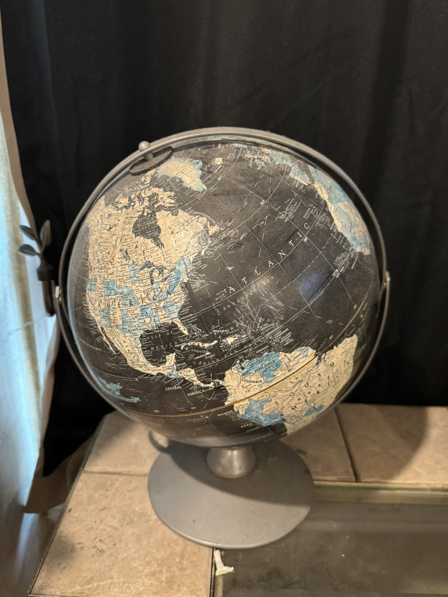 Globe