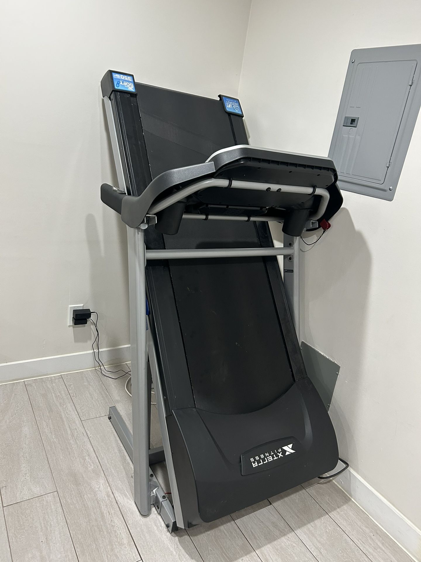 Treadmill Xterra Fitness