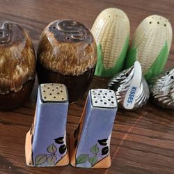 Salt Pepper Shakers 4 Sets