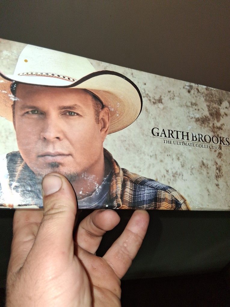 Garth Brooks CDs