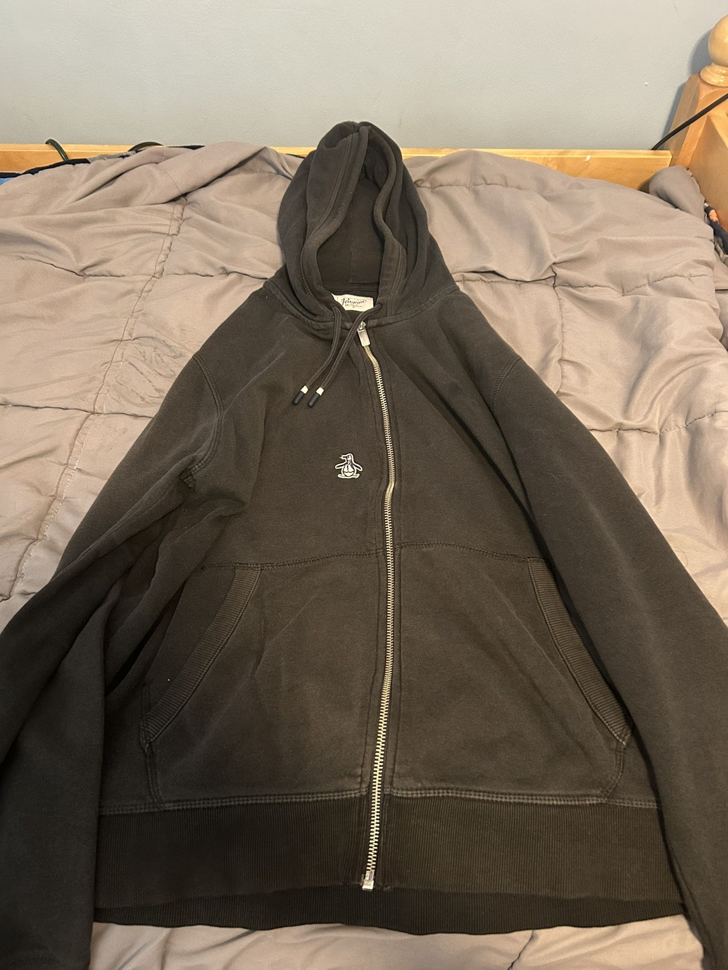 Black Penguin Jacket - Logo fell off! Size Adult Small