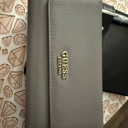 Guess Wallet