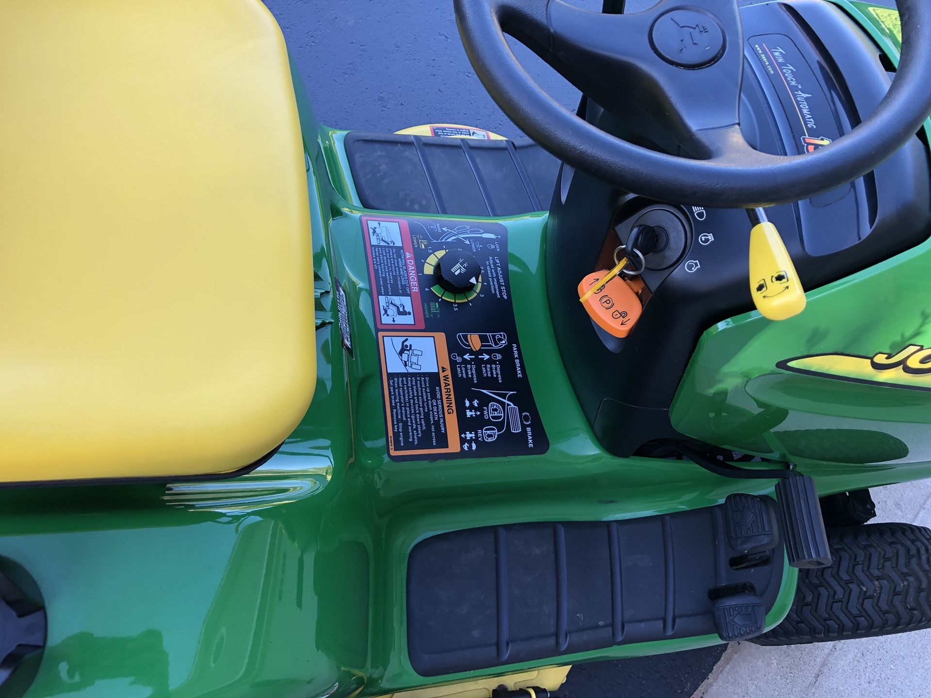 John deer tractor