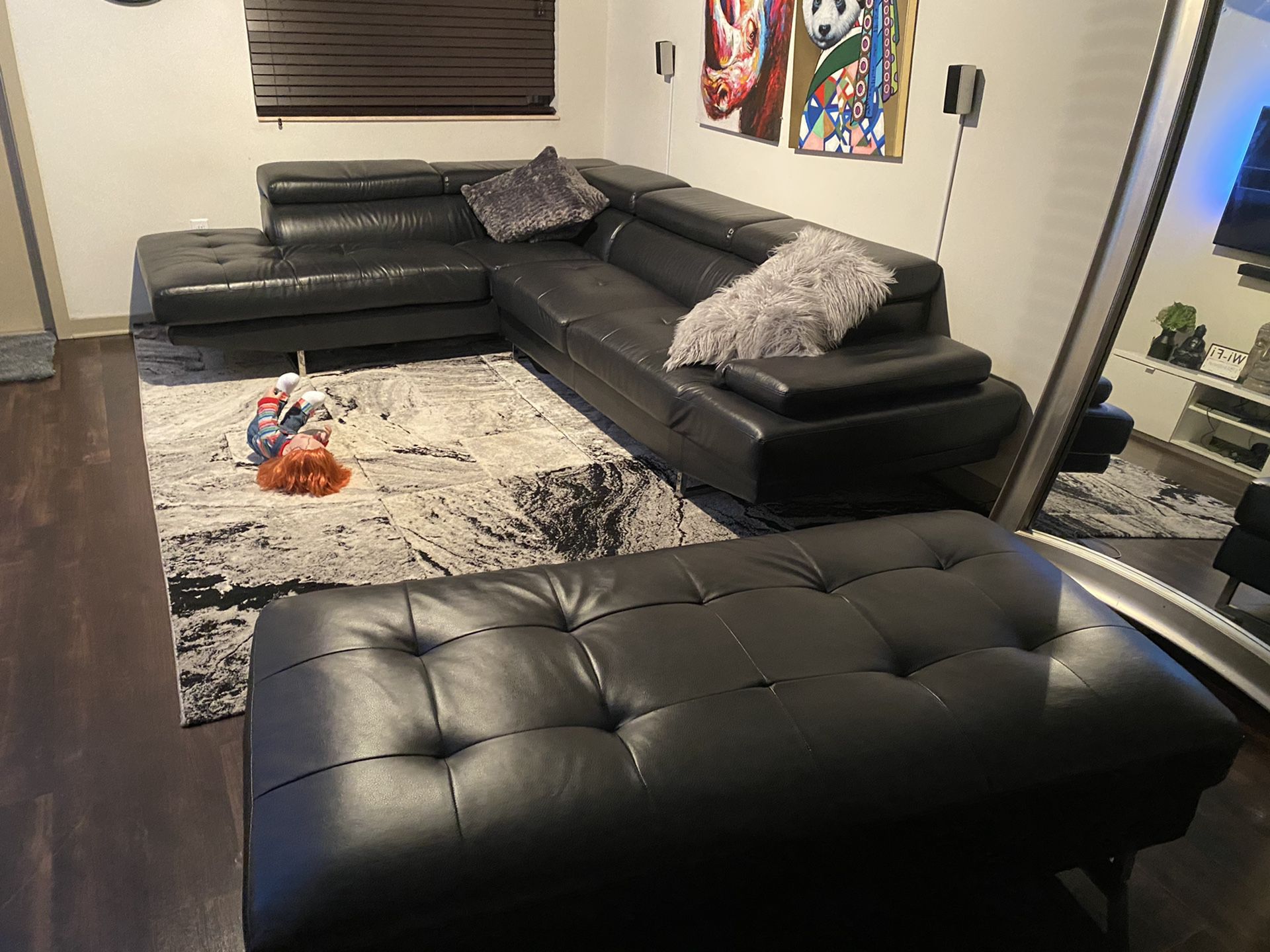 Couch like new from city furniture