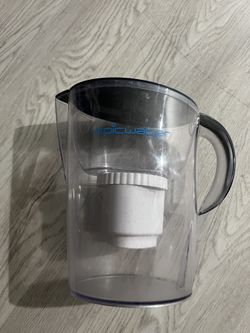 Epic Water Filters Pure Filter Pitchers for Drinking Water, 10 Cup 150 Gallon Filter, Tritan BPA Free, Removes Fluoride, Chlorine, Lead, Forver Chemic