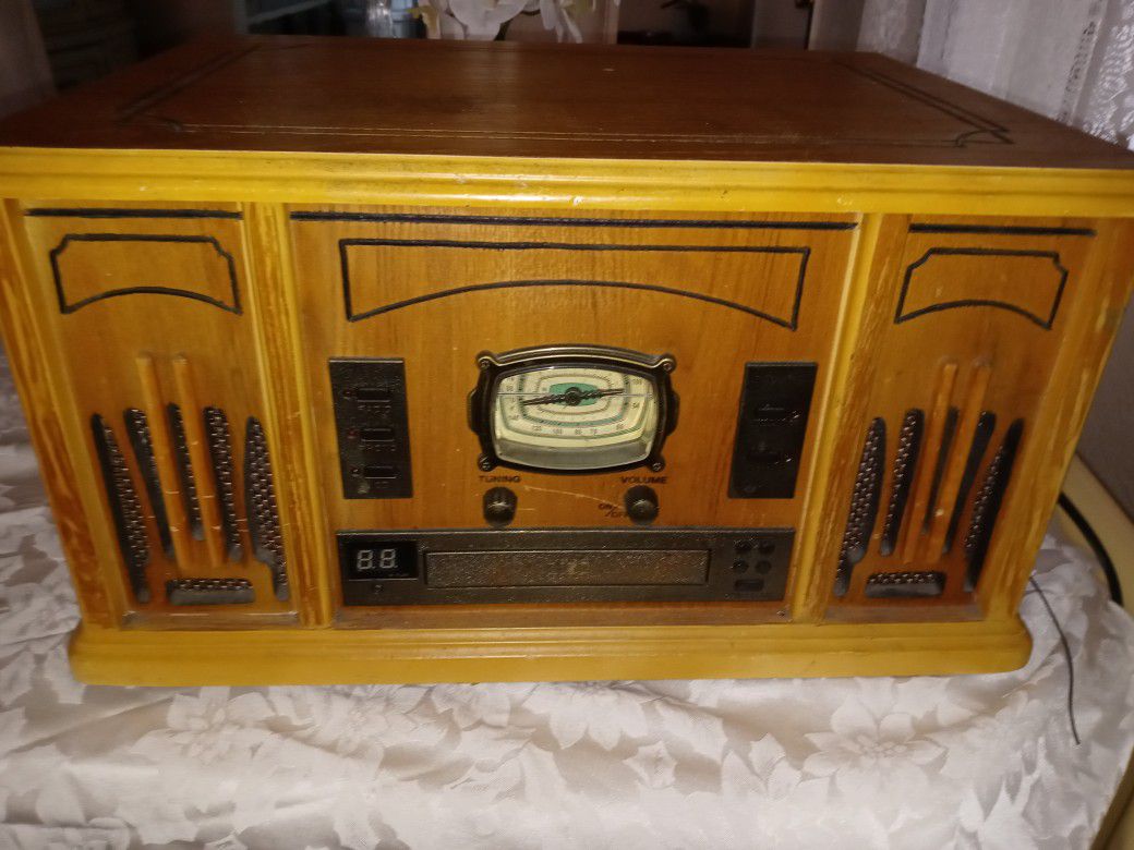 Vintage Radio/Record Player