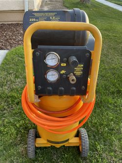 DeWalt 15 Gallon Compressor