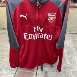 PUMA LARGE WARM UP JACKET 