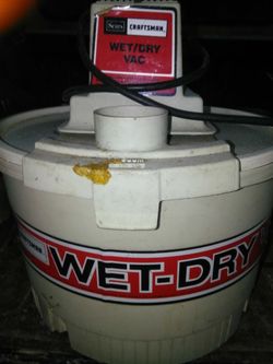 Craftsman 5 gallon wet or dry shop vac