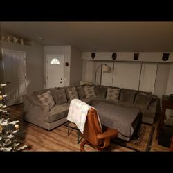 ASHLEY LARGE SECTIONAL COUCH & OTTOMAN AND 12 PLUSH FEATHERED STUFFED PILLOWS!