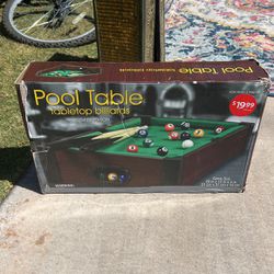 Mini Pool Table