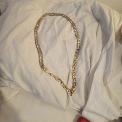 14k Yellow Gold Figaro Chain