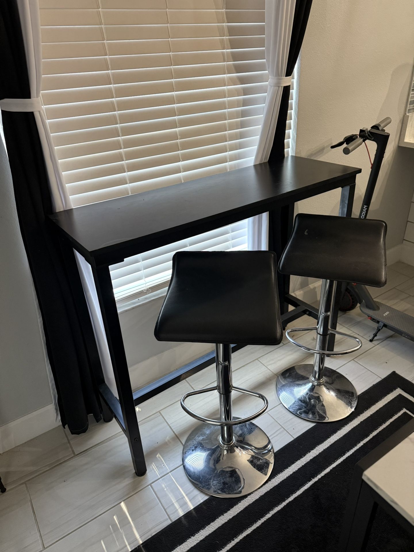 Bar Table W Stool Chairs