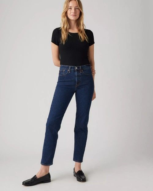 Levi's NWT 29 Wedgie Straight High Rise Jeans