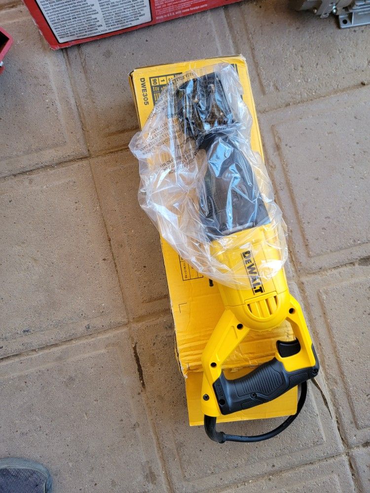 Dewalt