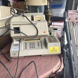 Medical Grade Chemical Analyzer 