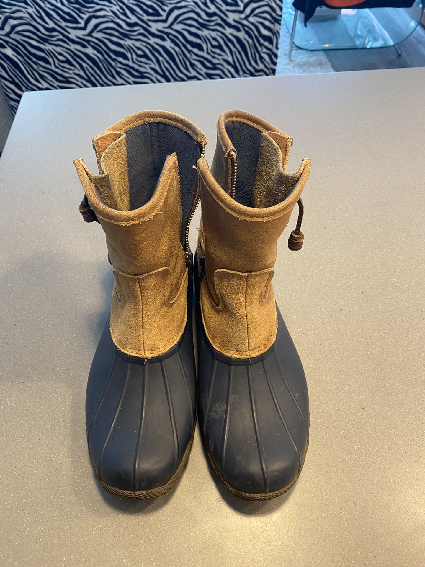 Women's Sperry Duck Boots - Size 9 - Great Deal!