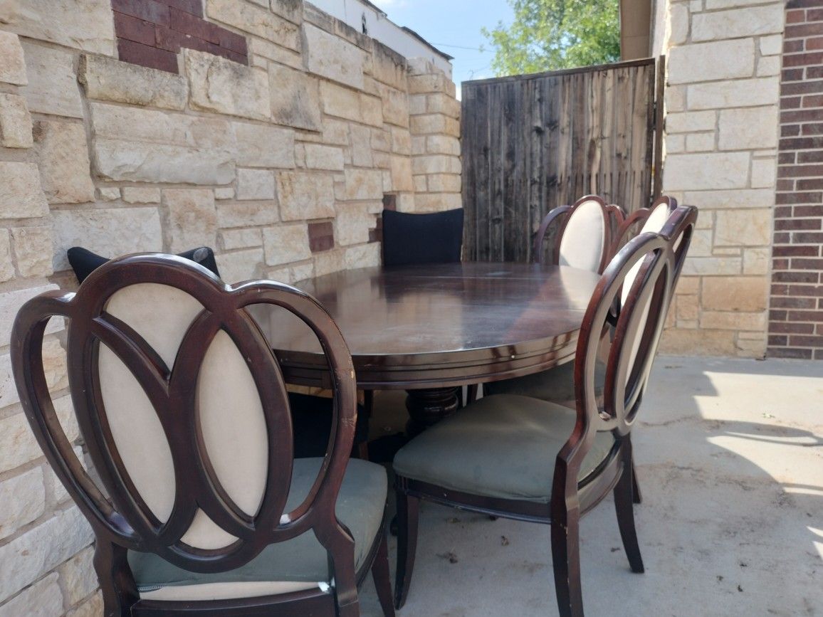 Kitchen Table