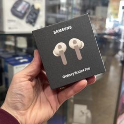 Galaxy buds 4  pro