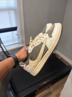 Jordan retro 1s size 10