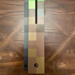 Xbox One S Minecraft Edition bundle games and controllers 