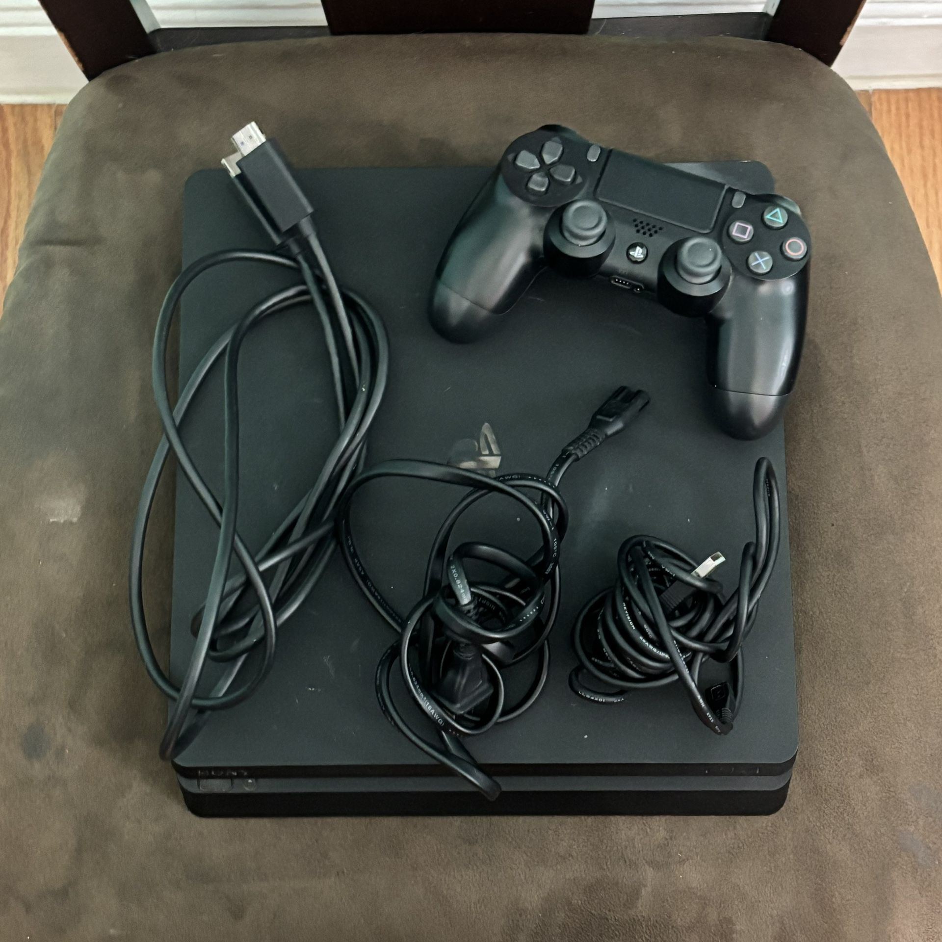 PS4 Slim 500GB