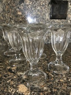 Sundae tulip 6- glasses