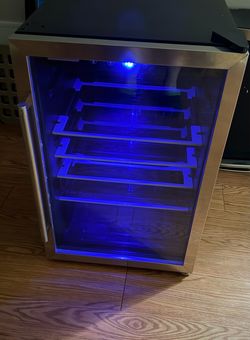 TRAMONTINA Beverage fridge
