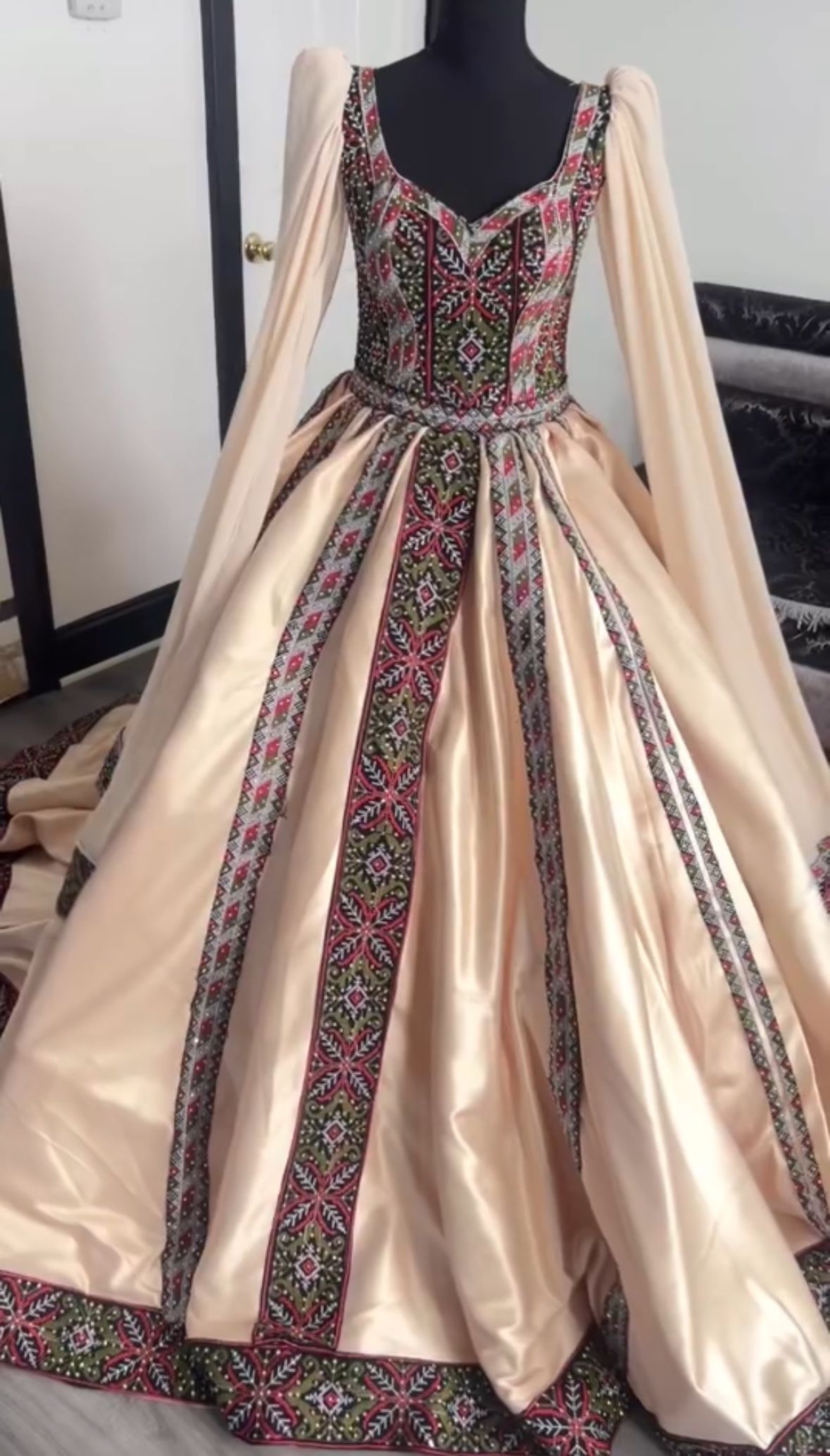 bridal palestinian dress - beige