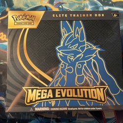 Pokemon Mega Evolution Lucario ETB