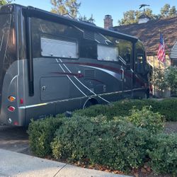 Winnebago RV Class A