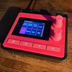 1010Music Nanobox Razzmatazz Drum Sequencer with FM Synthesis and Sampling and Battery Case