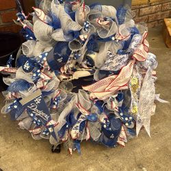Vintage Dodgers Wreath With Glove And Ball 