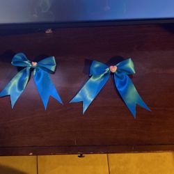 Cute And Gorgeous Bows And Pen. Bows$1.50 Pencils$2.00