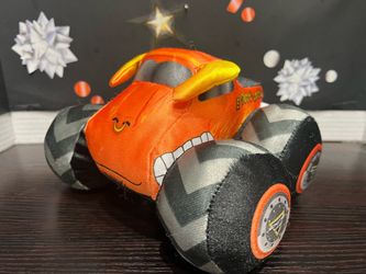 MONSTER JAM TRUCK PLUSH WITH SOUND! 7 INCH WITH SILKY MATERIAL! New no tag