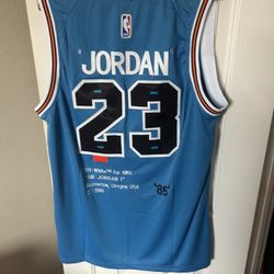 Nike blue Chicago Bulls Michael Jordan jersey Size L