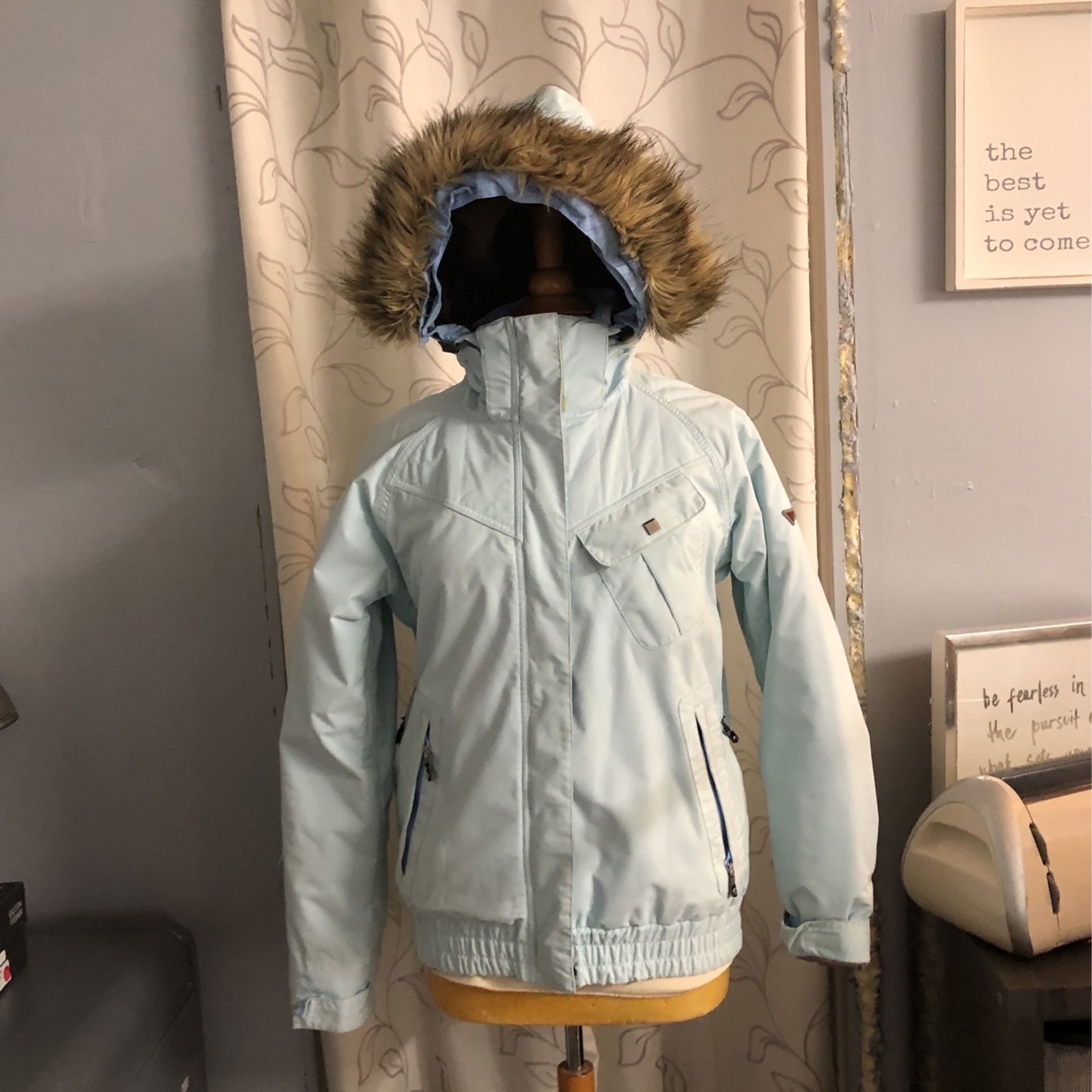 Colombia Light Blue Puffer Jacket Waterproof And Breathable Size Large