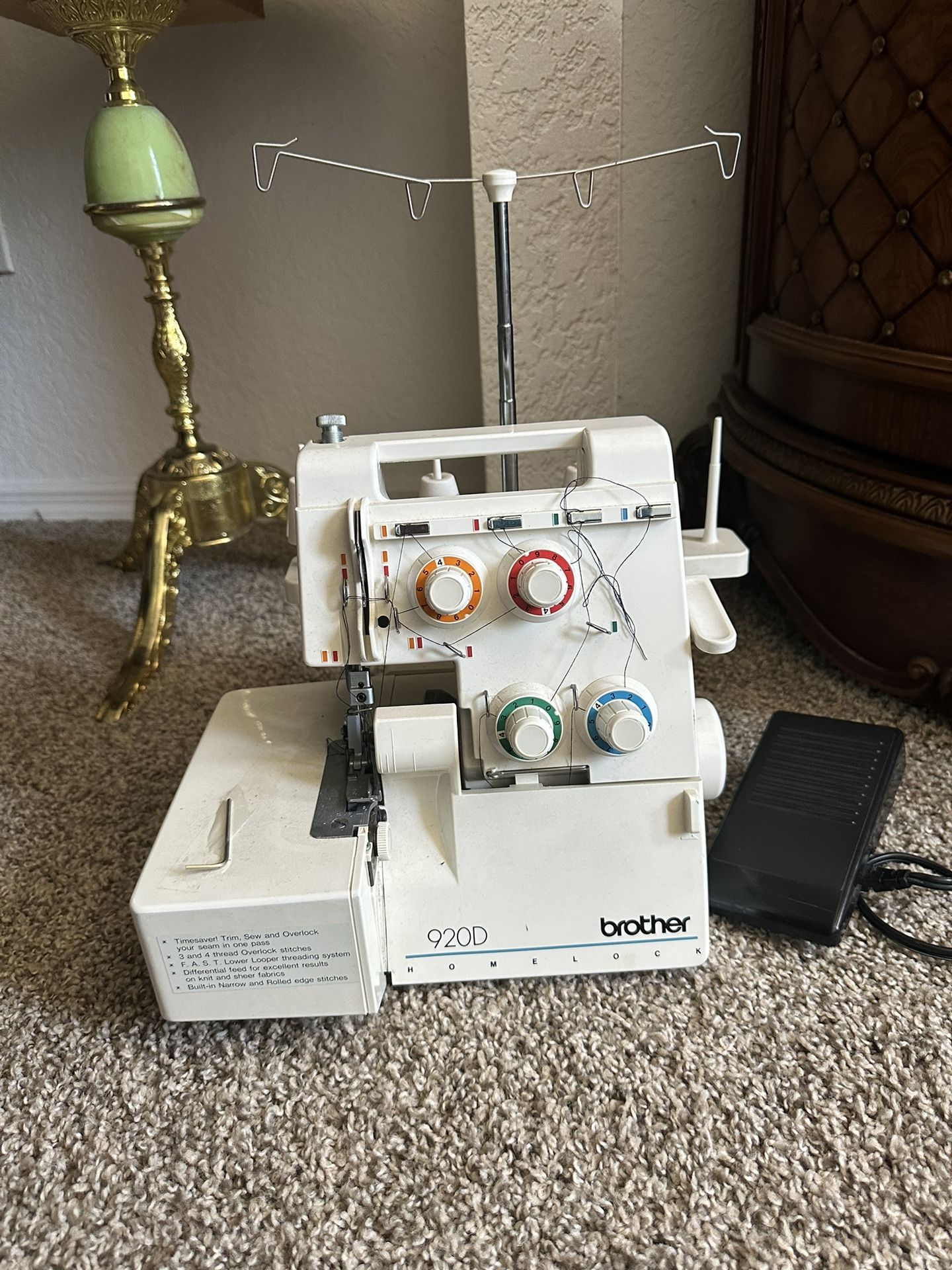 Brother Homelock Serger -model 920D