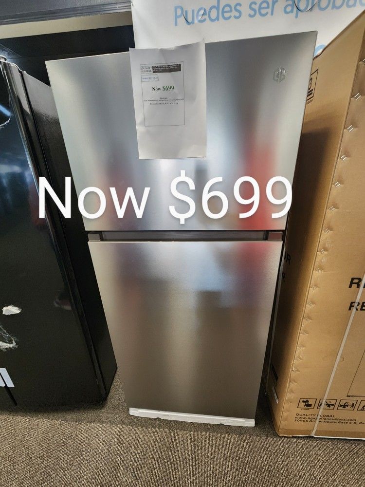 Freezer Refrigerator w/LED Lights